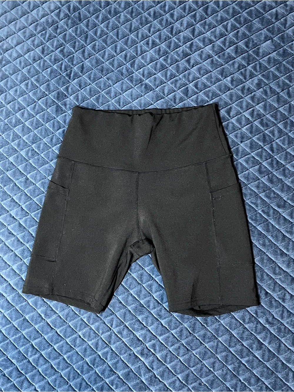 High-Rise Black Women’s Bike Shorts with Side Pockets - Casual Active Wear - Med